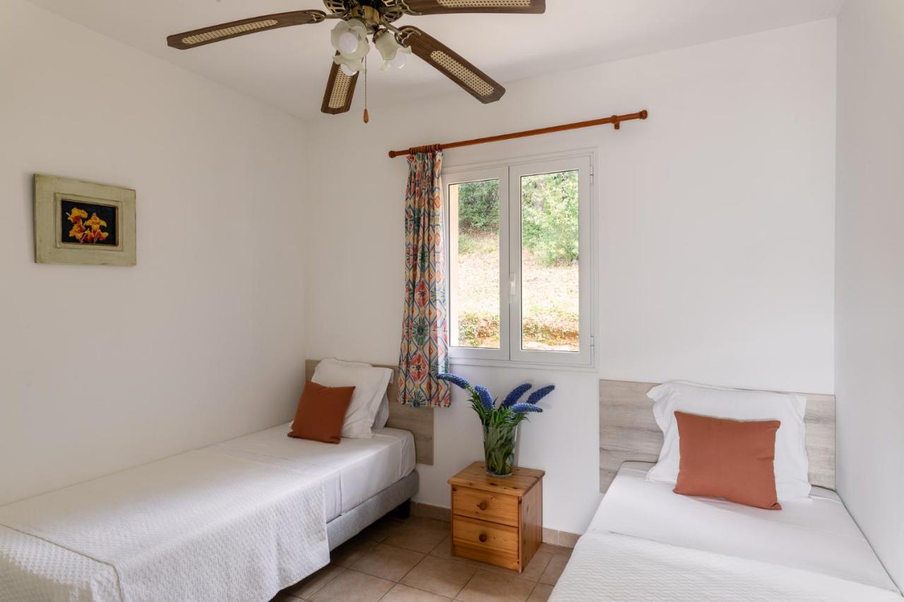 Residence Helios Cargèse Екстериор снимка
