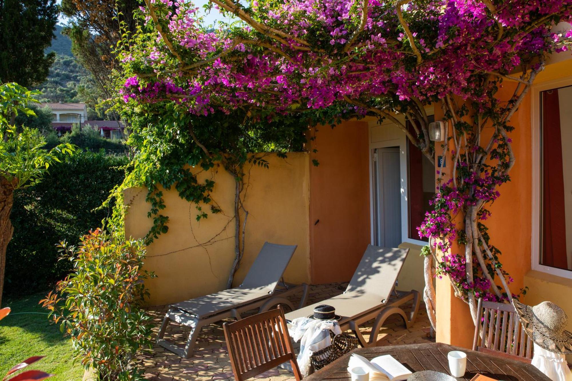 Residence Helios Cargèse Екстериор снимка
